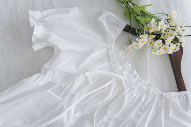 Dora Blouse 花邊領口橡筋腰上衣/ TP9168 (white sold out)