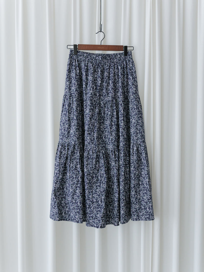 Floral Tiered Skirt 深藍漫步手繪碎花層次長裙/ SK8905