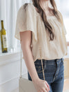 Square Neck Blouse 溫柔方領傘袖上衣/ TP9176