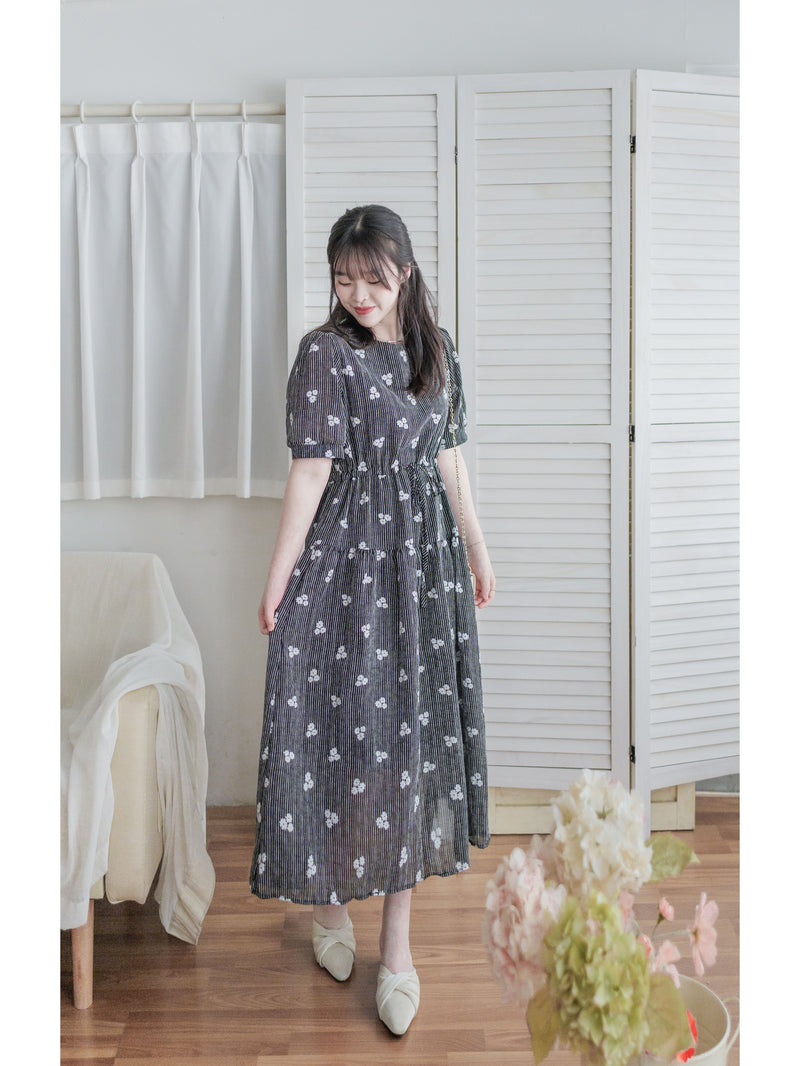 Cloud Floral Dress 雲朵感印花條紋連身裙/ DS9979 (pre-order 8月25截單)