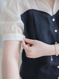 Spliced Blouse 深藍拼接設計不貼假修腰上衣/ BU9114