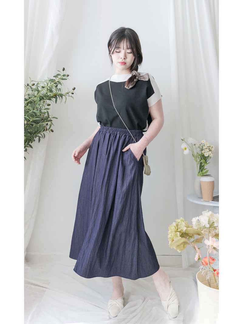 Classic Knit Top 經典黑白拼色顯瘦彈性上衣 / TP9171