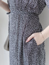 Square Neck Floral Dress 單色光影印花方領口袋連身裙/ DS9975