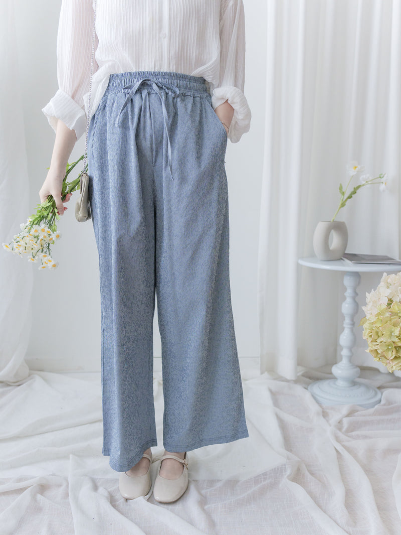 French Stripe Pants 防皺舒適透氣壓紋闊腿褲/ PT8467 (pre-order 8月25截單)