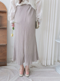 Pleated Shiny fishtail skirt 微光澤飄逸魚尾細褶長裙/ SK8908 (pre-order 9月7日截單)