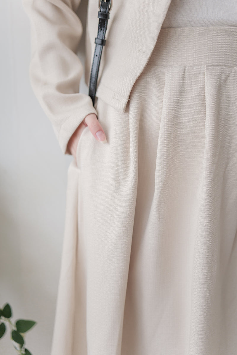 Beige Skirt Set 溫柔杏色十字線棉精緻鈕扣套裝/ SE8089