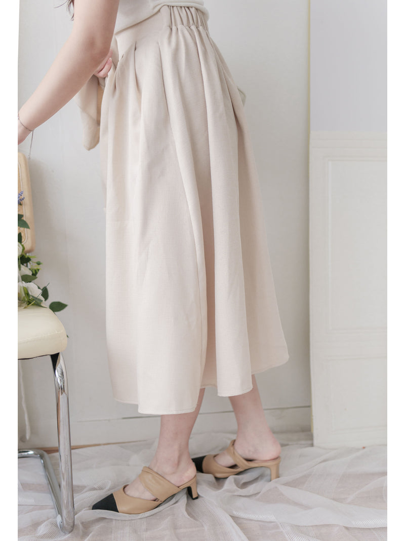 Beige Skirt Set 溫柔杏色十字線棉精緻鈕扣套裝/ SE8089