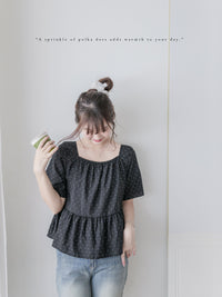 Polka Dot Blouse 黑色橡筋方領點點上衣/ BU9119