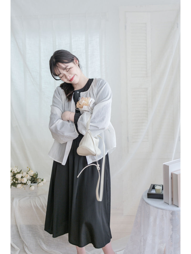 Bubble Sleeve Shirt 仿恤衫直條紋泡泡袖上衣/ BU9118