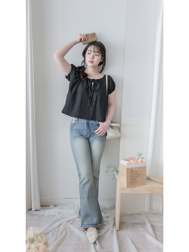 Ribbon Collar Top 百搭蝴蝶顯鎖骨大圓領上衣/ TP9181