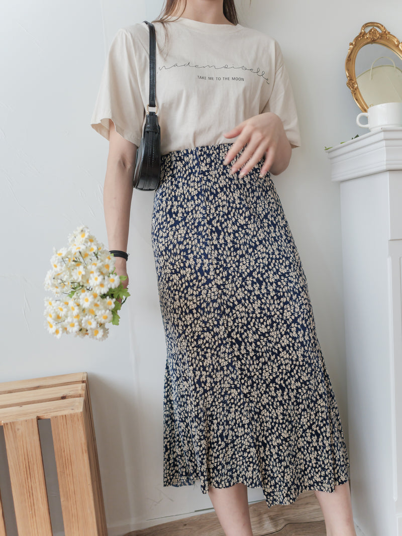 Back Pleated 後車褶飄飄浪漫文字 ,Tee/ BU9045 （beige sold out)
