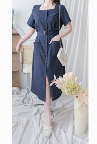 （BEST Intent made 獨家款）Navy Belt Dress 深藍方領口藍調雲石方釦腰帶連身裙/ DS3001
