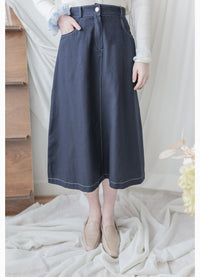 （BEST Intent made 獨家款）Border Skirt 舒適細線花紋鈕扣百搭長裙/ SK3001