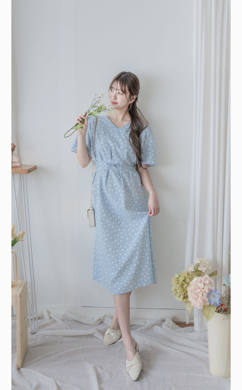 （BEST Intent made 獨家款）Aliceblue Shadow Floral Dress 微立體印花十字織紋顯瘦腰線連身裙/   DS3002