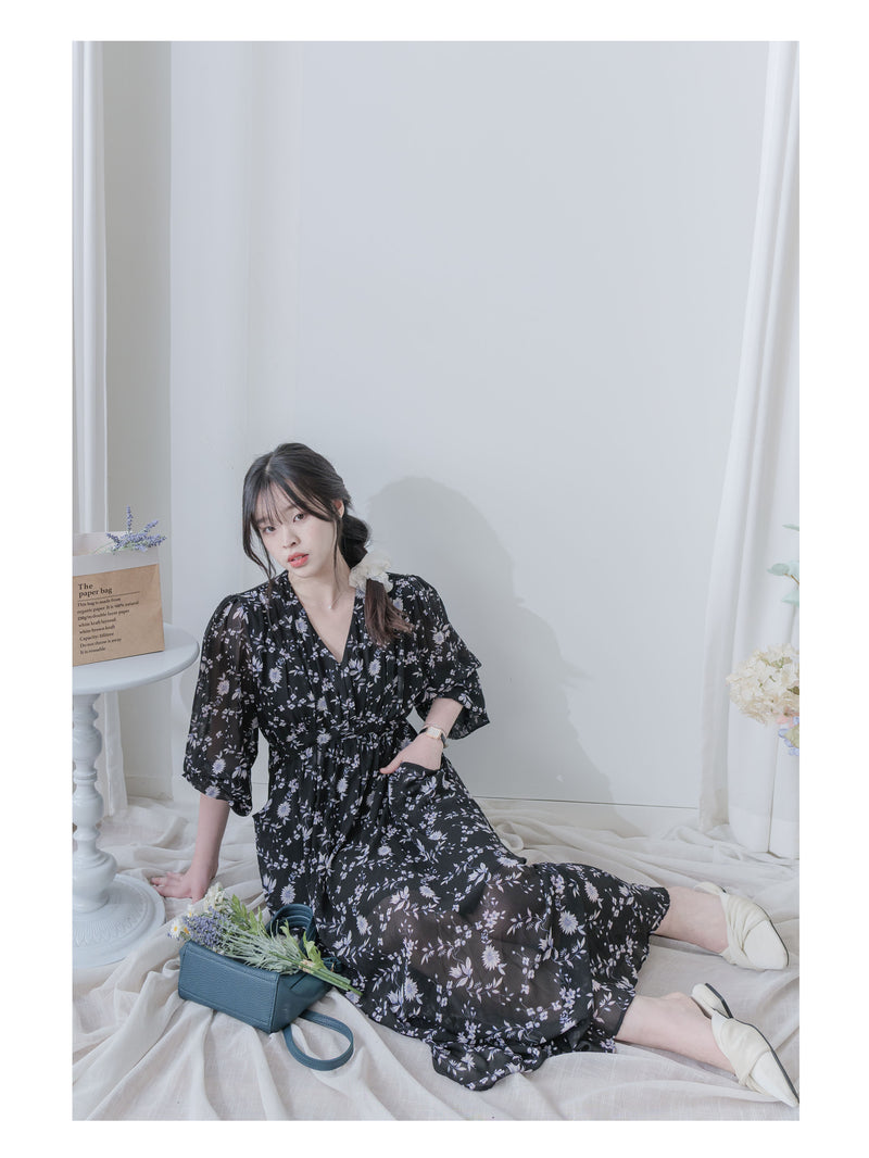 Lavender Daisy Dress 紫藍線條花顯腿長弧腰身口袋連身裙/ DS9997 (pre-order 10月9截單)