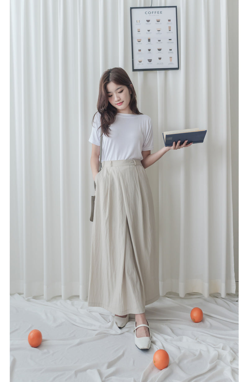 (百搭特別款) Ivory Skirt 簡潔裙形交疊設計口袋半裙/ SK8840