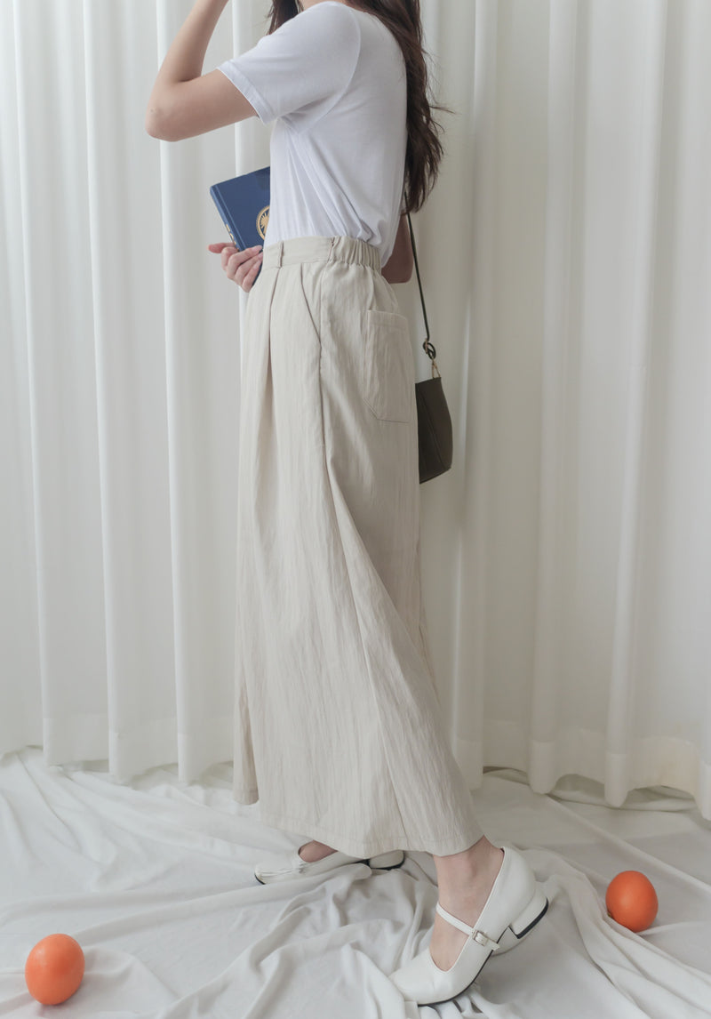 (百搭特別款) Ivory Skirt 簡潔裙形交疊設計口袋半裙/ SK8840