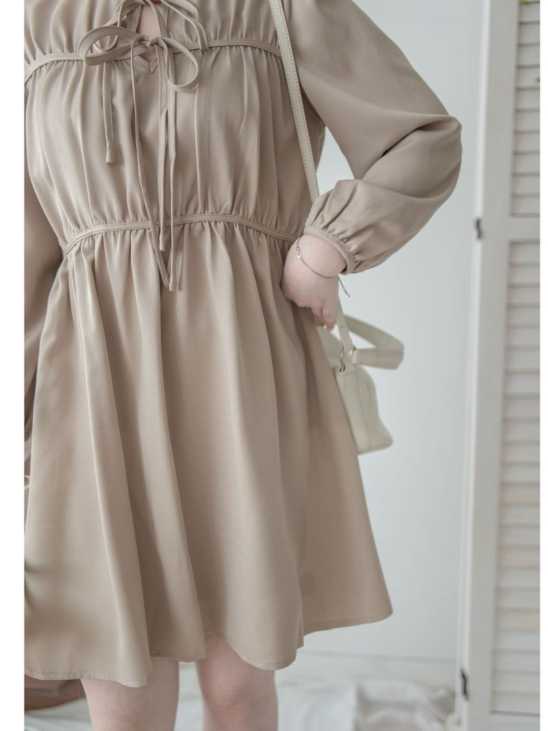 Ribbon Dress 蝴蝶綁帶設計隨性膝上連身裙/ DS1013