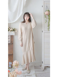 Knit Fishtail Dress 圓V領寬鬆裙身顯瘦魚尾針織連身裙/ DS1005