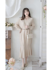 Knit Fishtail Dress 圓V領寬鬆裙身顯瘦魚尾針織連身裙/ DS1005