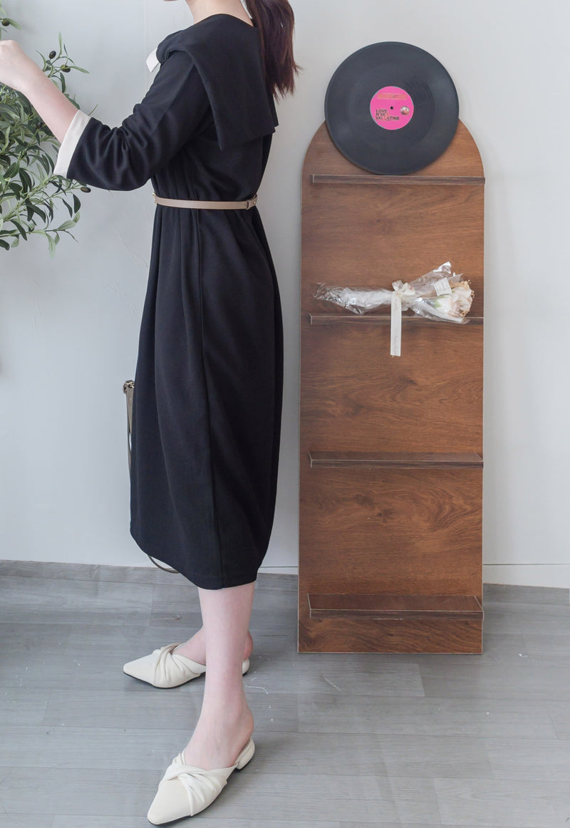 [限量現貨回歸]  French Collar Dress 黑白翻領設計中袖彈性連身裙/ DS9663