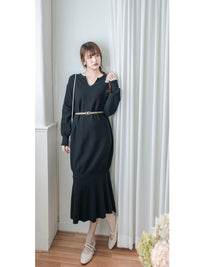 Knit Fishtail Dress 圓V領寬鬆裙身顯瘦魚尾針織連身裙/ DS1005