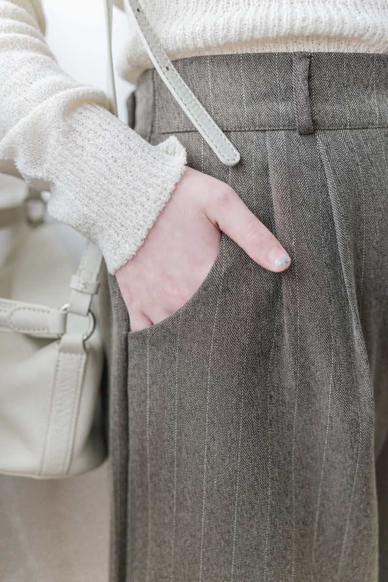 V Collar marshmallow Top 輕軟棉棉線料彈性V領上衣/ TP9193 （售完即止 不設訂貨）