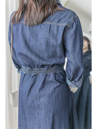 Casual Elegant Denim Dress 隨性與知性恤衫領修腰牛仔連身裙/ DS1011