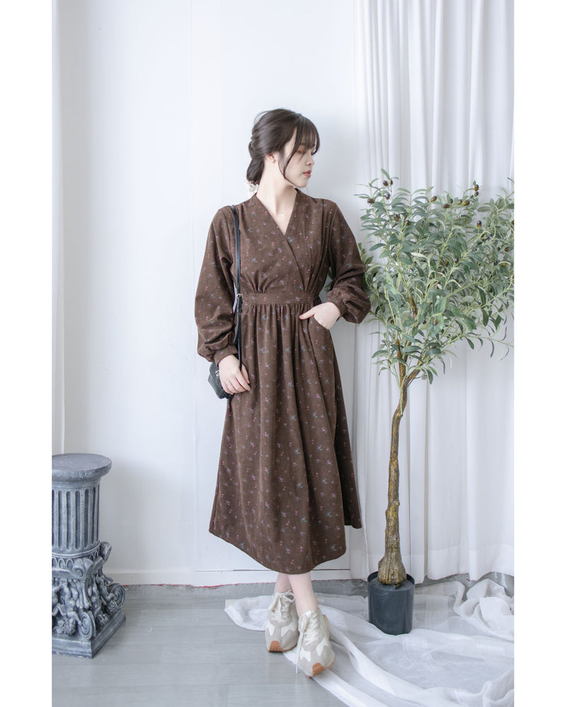 Floral Dress 燈芯絨印花顯腿長弧腰連身裙/ DS1024 (pre-order 11月24截單)