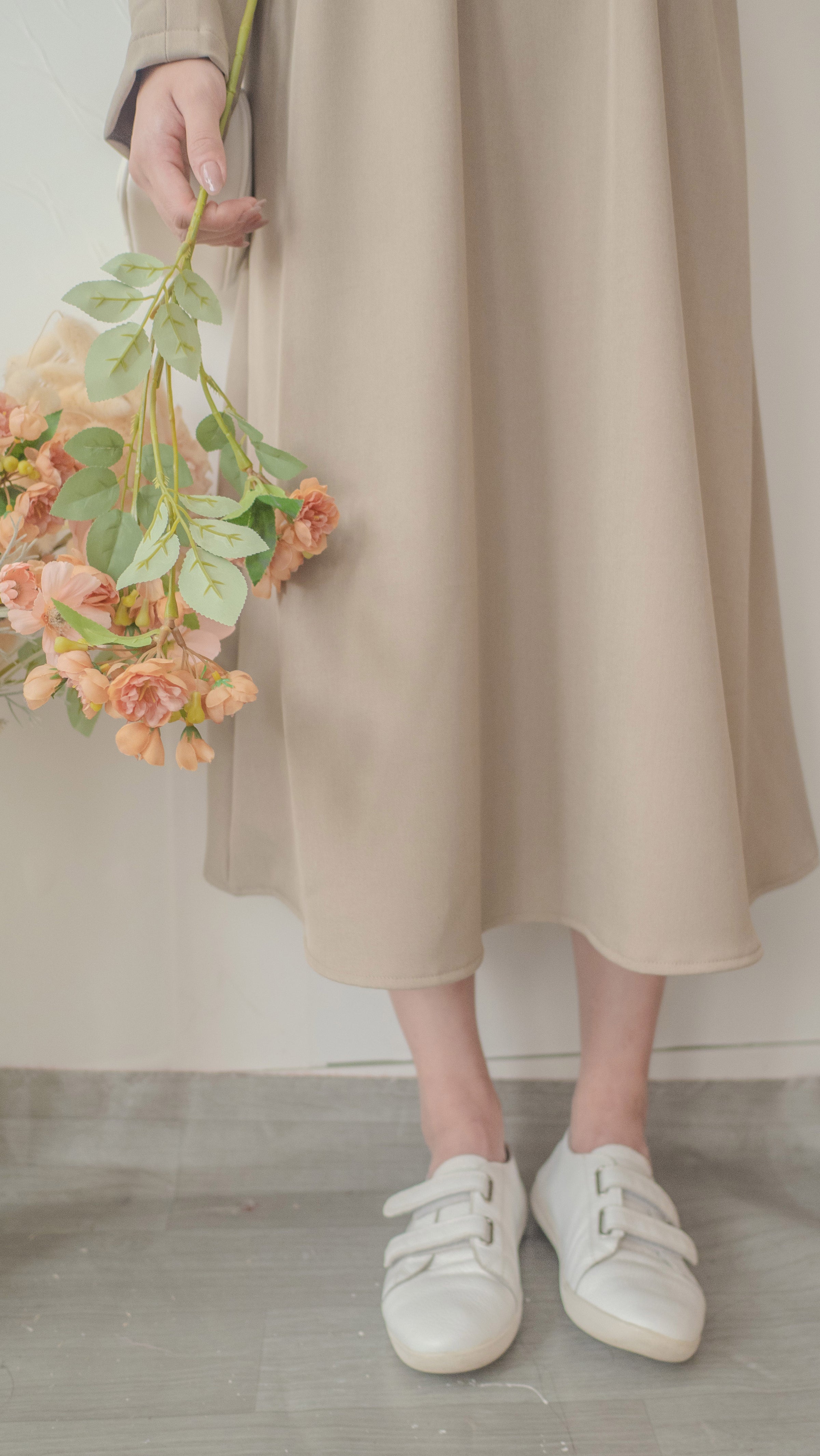【現貨限量回歸 beige ONLY】Pleated Waist Dress 腰間車褶極顯瘦連身裙/ DS9667