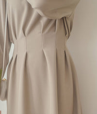 【現貨限量回歸 beige ONLY】Pleated Waist Dress 腰間車褶極顯瘦連身裙/ DS9667