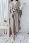 [限量現貨回歸]  Vest Belt Dress 防皺V領中間修飾線修腰背心裙/ DS9665