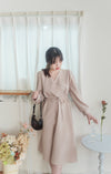 [限量現貨回歸]  Only Alice Dress 疊領日常優雅顯瘦弧腰線修腰連身裙/ DS9704