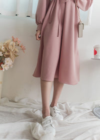 [限量現貨回歸]  Only Alice Dress 疊領日常優雅顯瘦弧腰線修腰連身裙/ DS9704