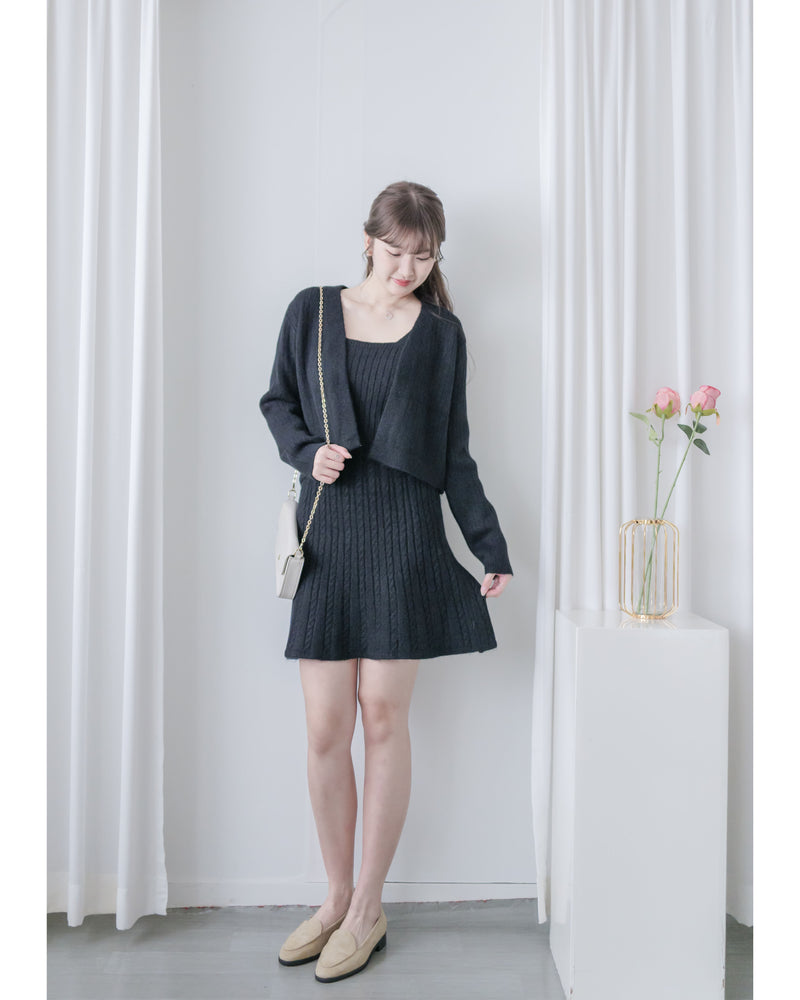 Cable Knitting Set 兩種麻花質感細節方領顯瘦套裝/ SE8093  (pre-order 11月24截單)