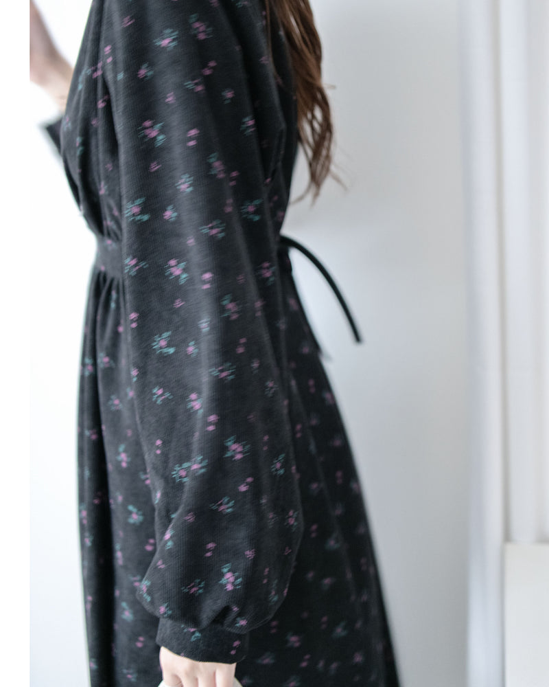 Floral Dress 燈芯絨印花顯腿長弧腰連身裙/ DS1024 (pre-order 11月24截單)