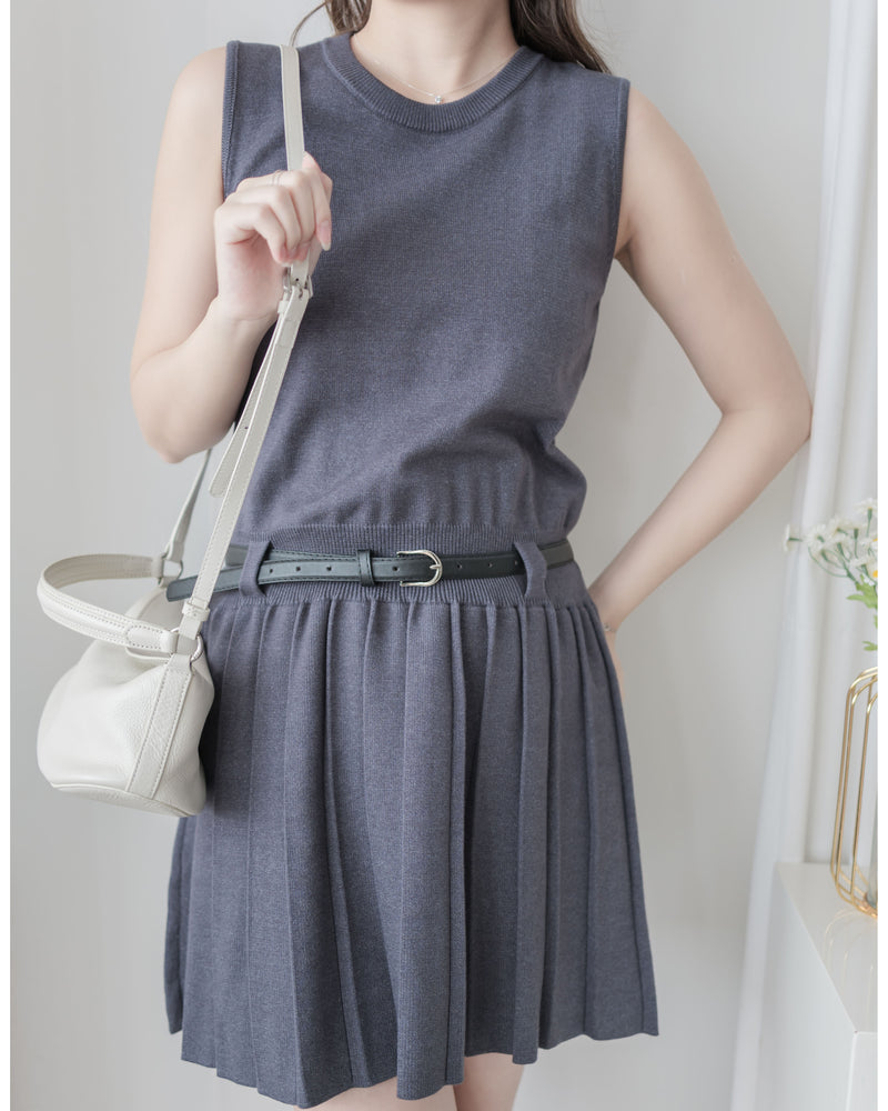 Sophie Set 活力優雅腰帶百褶套裝 （附送腰帶) / SE8095 （pre-order 11月24截單)