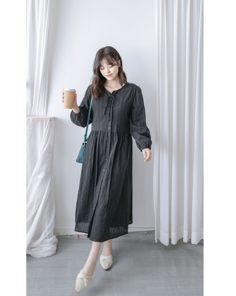 French Dress 織紋直條通花舒適連身裙/ DS1027