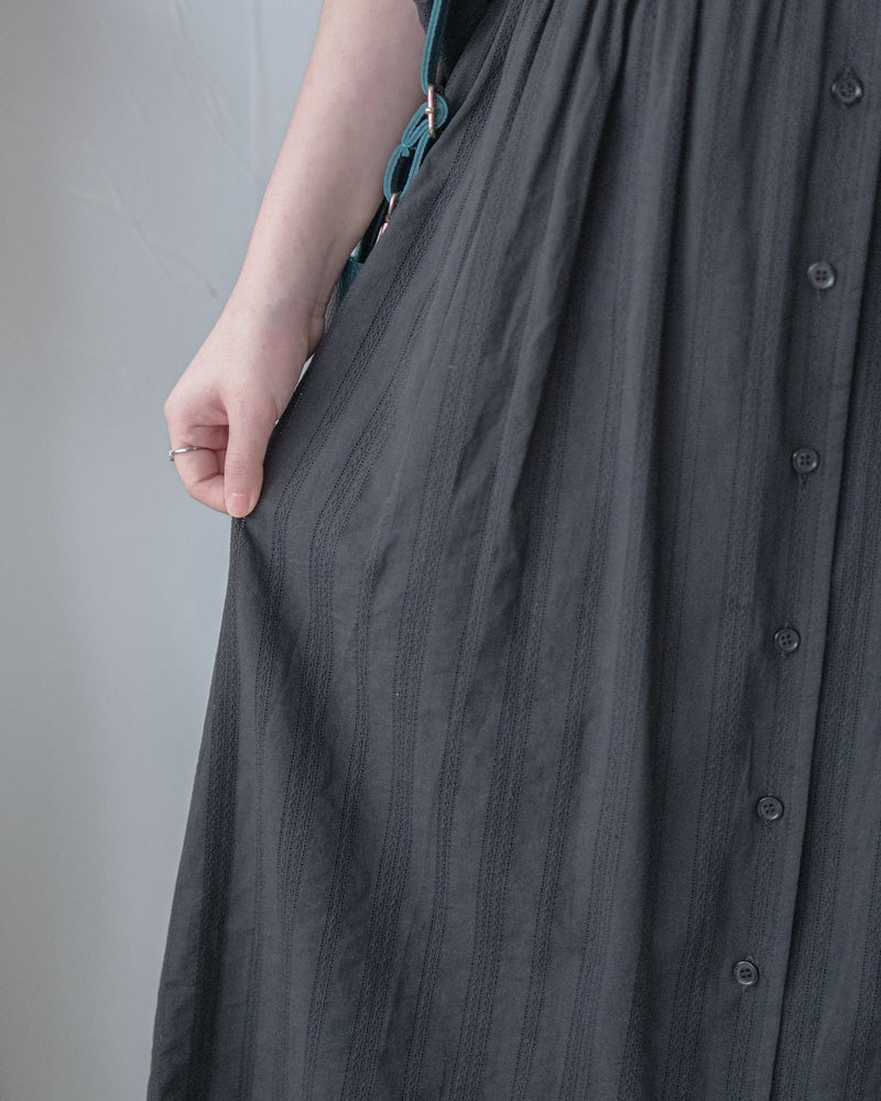 French Dress 織紋直條通花舒適連身裙/ DS1027