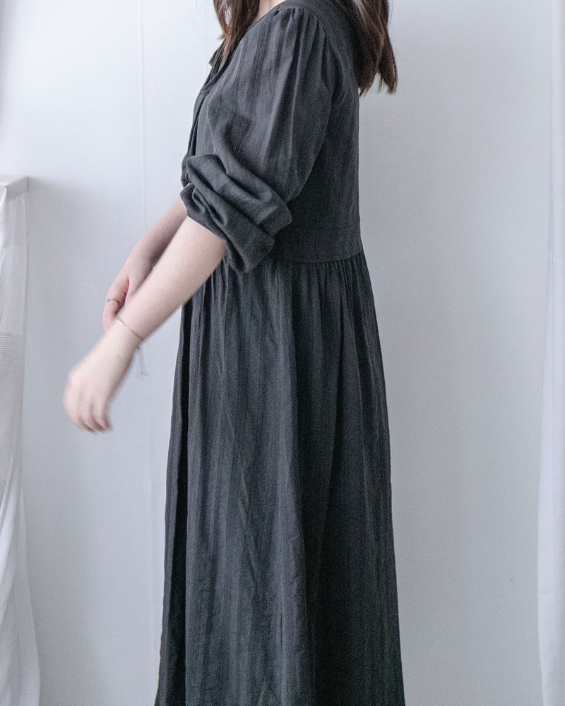 French Dress 織紋直條通花舒適連身裙/ DS1027