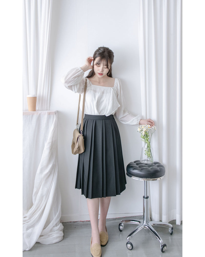 Chiffon Blouse 方領不規則衣身飄逸上衣/ BU9124