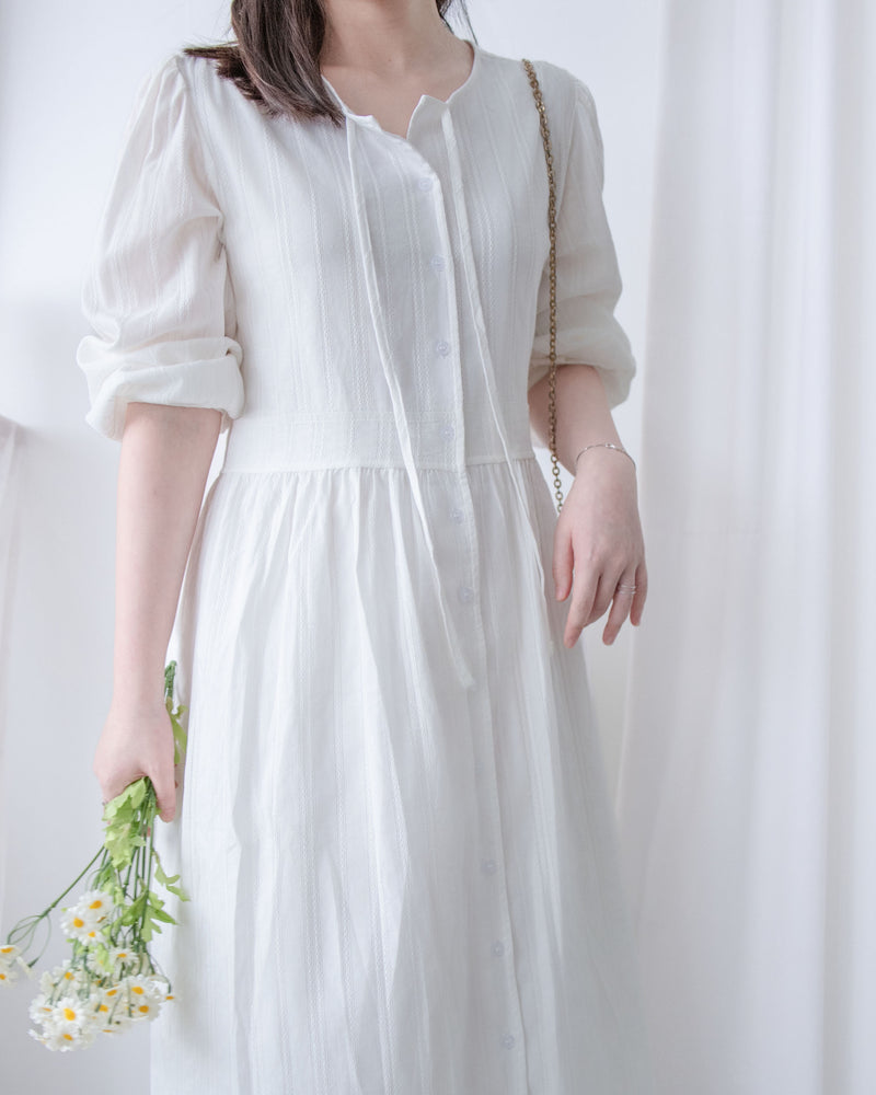 French Dress 織紋直條通花舒適連身裙/ DS1027