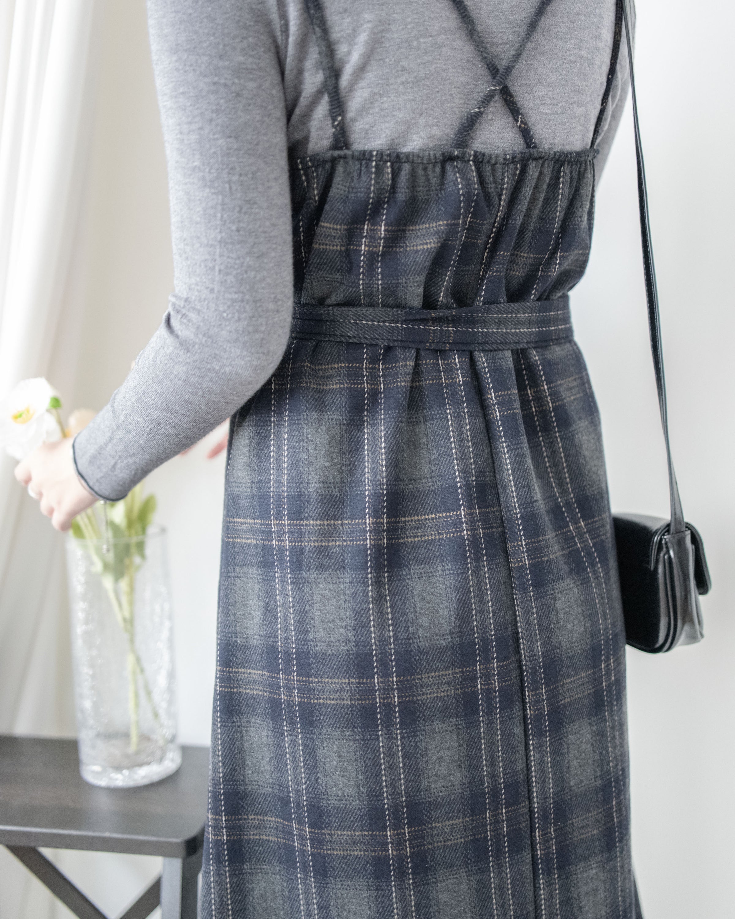 Check Set 後交叉帶吊帶格紋連身裙 （一Set兩件）/SE8096