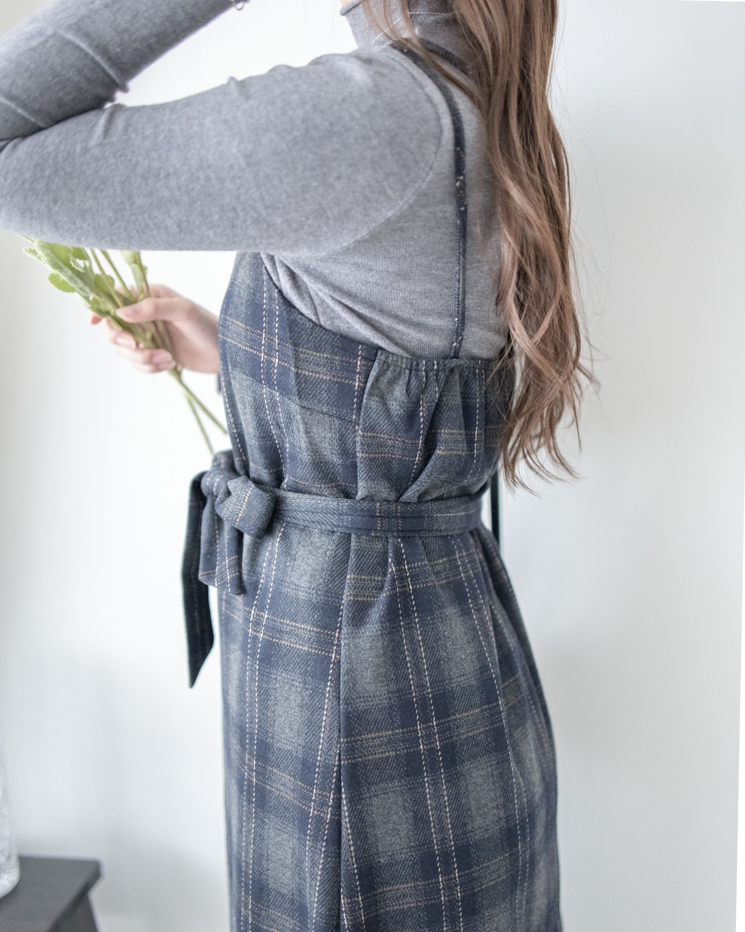 Check Set 後交叉帶吊帶格紋連身裙 （一Set兩件）/SE8096