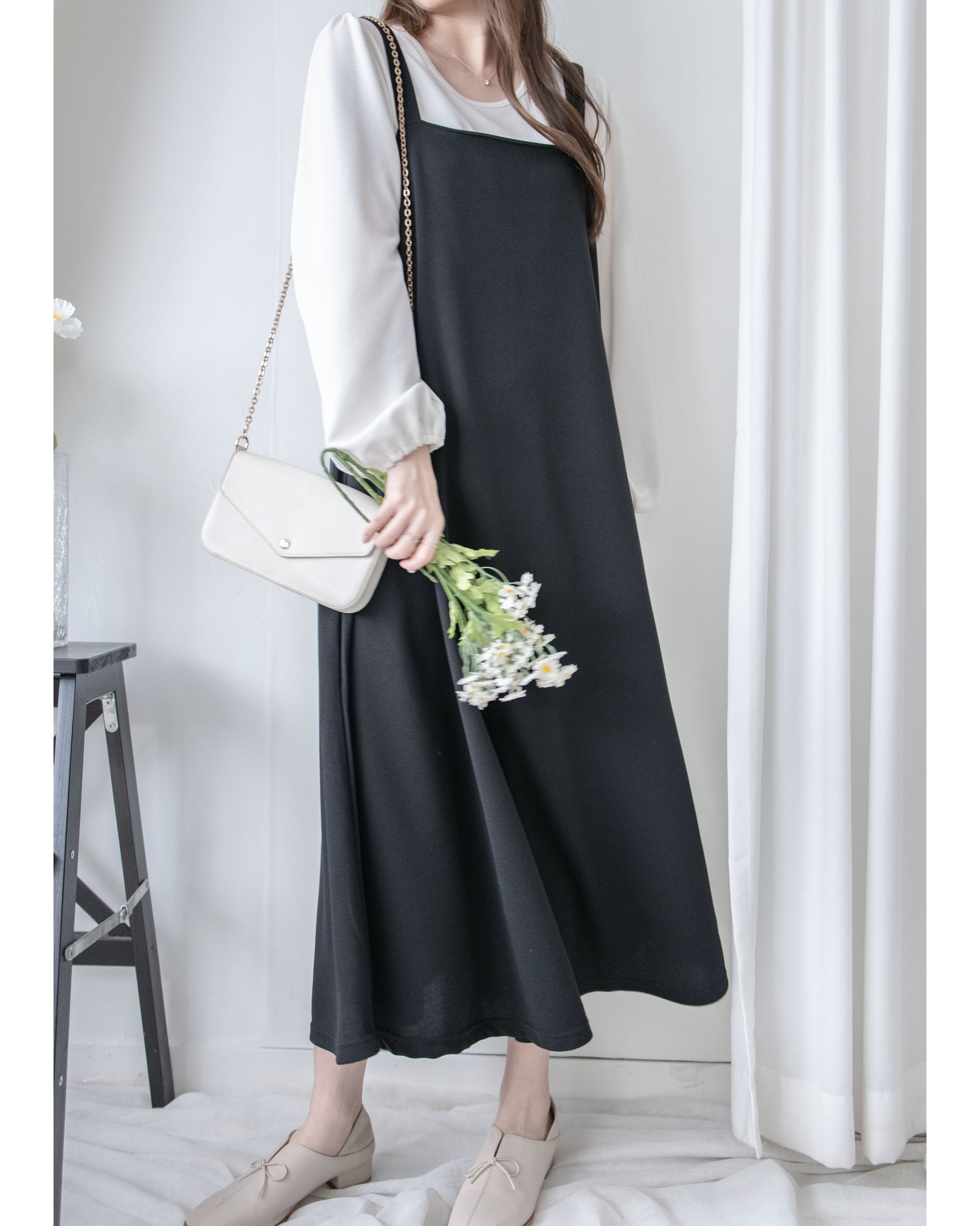 Square Neck Vest Dress 隨性輕優雅平領口吊帶裙/ DS1030