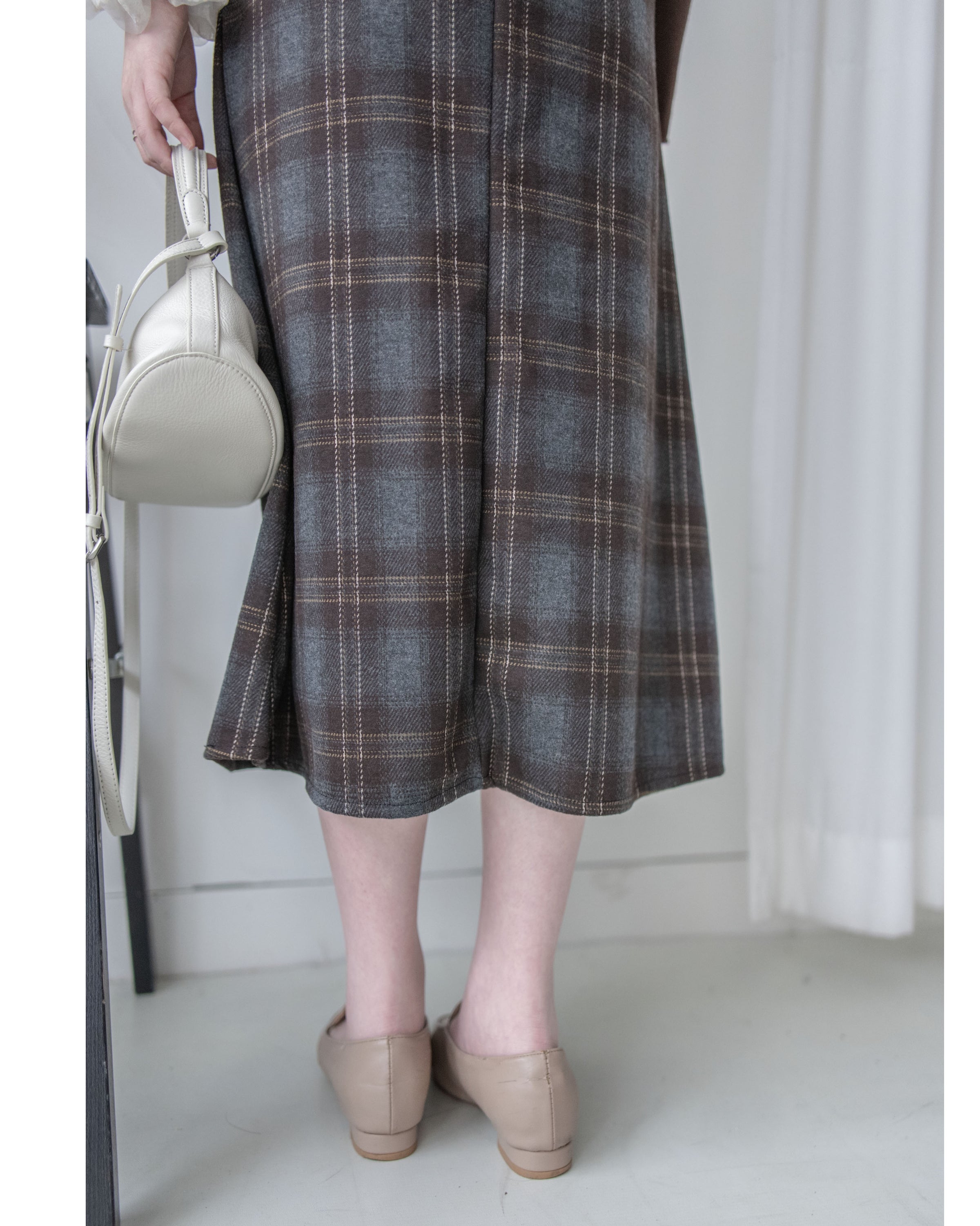 Check Set 後交叉帶吊帶格紋連身裙 （一Set兩件）/SE8096