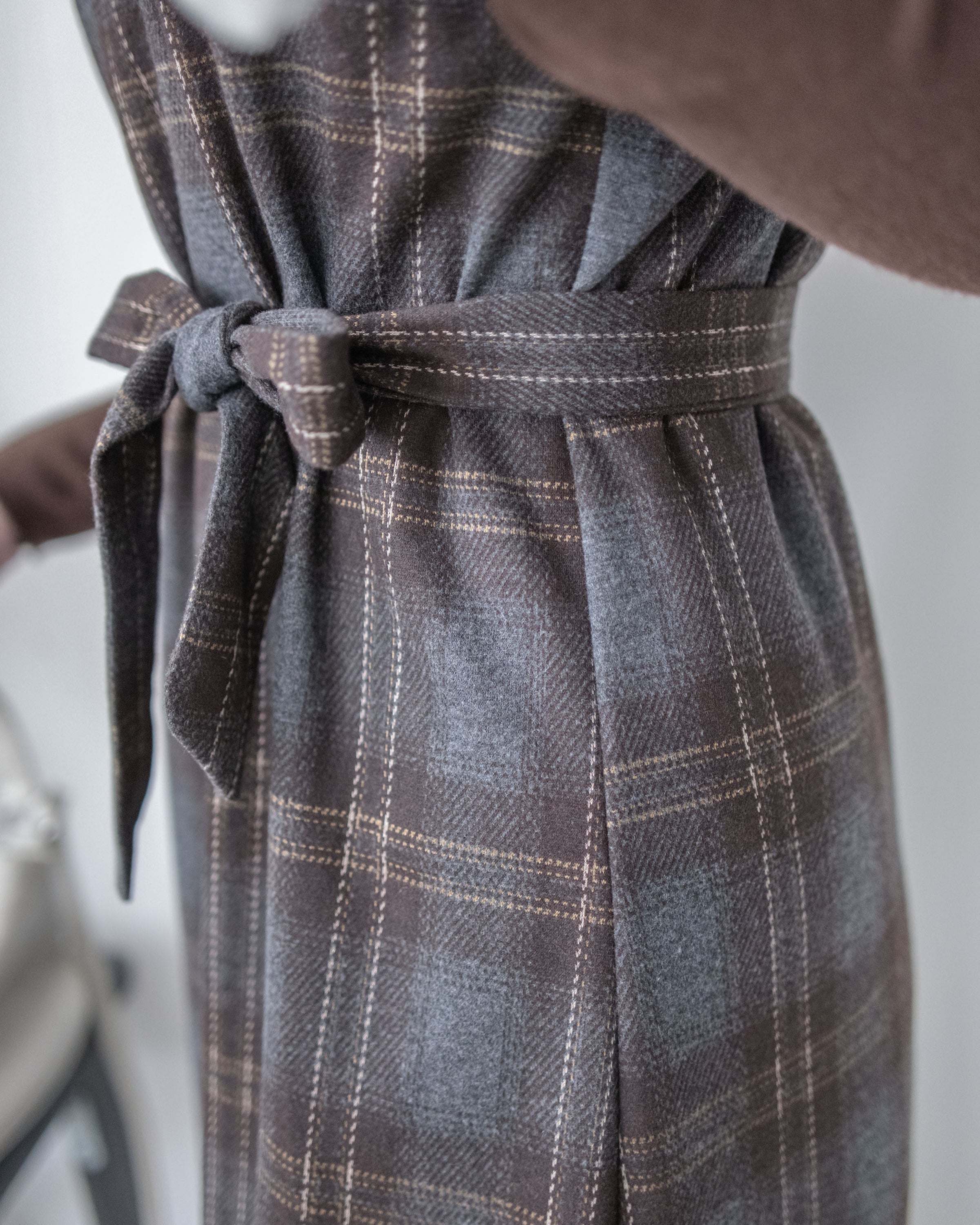 Check Set 後交叉帶吊帶格紋連身裙 （一Set兩件）/SE8096