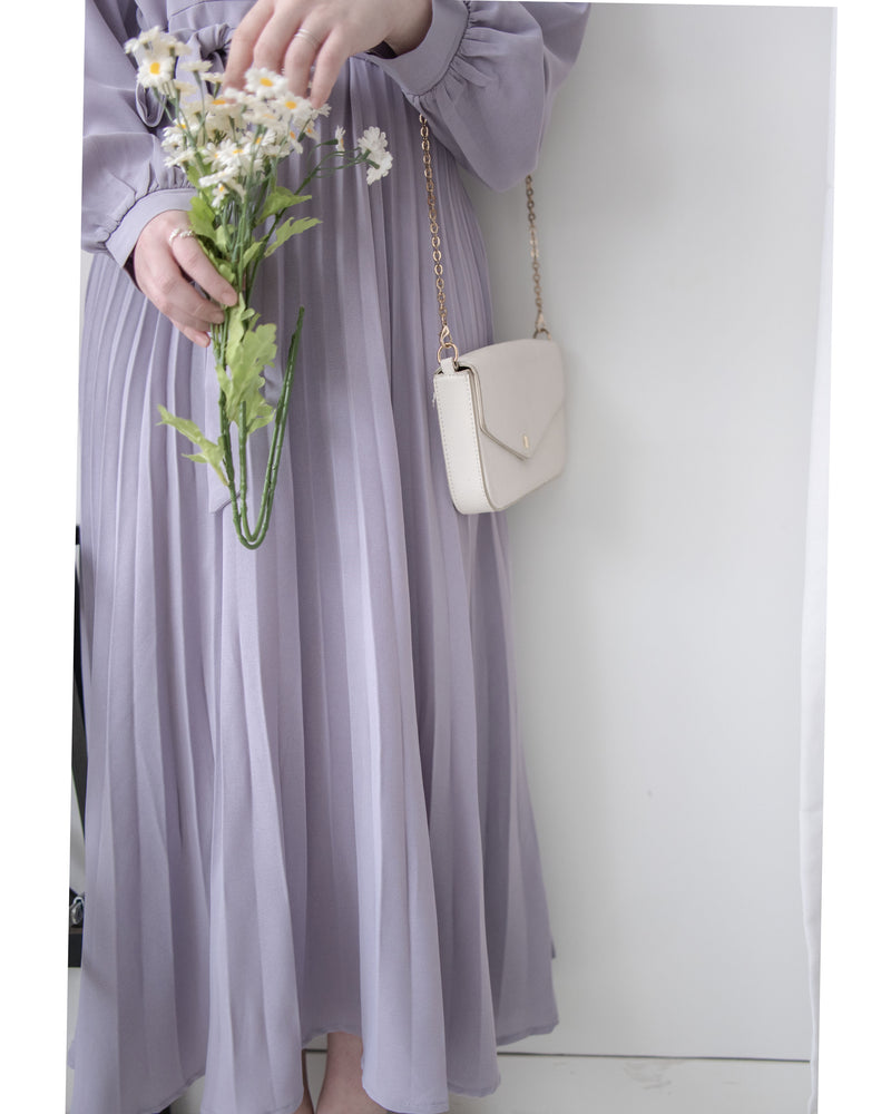 Lavender Pleated Dress 淡薰衣草搖曳波浪百褶連身裙 / DS1032