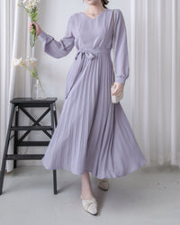 Lavender Pleated Dress 淡薰衣草搖曳波浪百褶連身裙 / DS1032