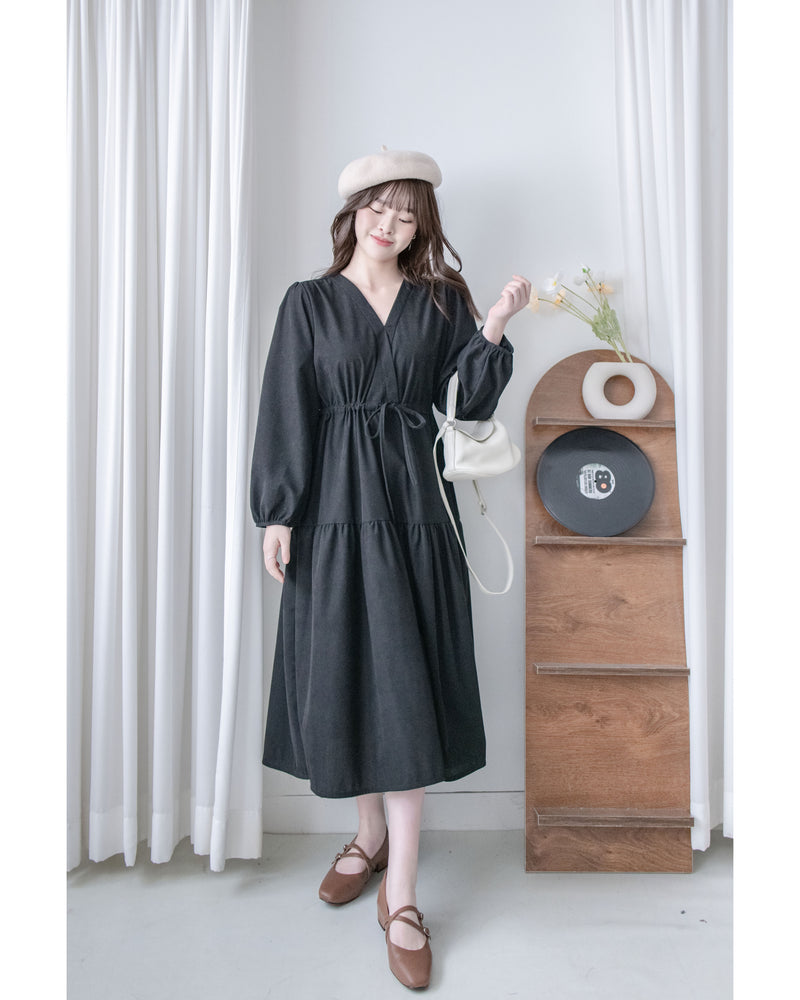 Sophie Dress 柔軟擋風燈芯絨V領連身裙/ DS1031